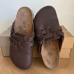 Birkenstock Birkis Camden 2 Brown Leather Slip On Clogs- Men 4- Women 6